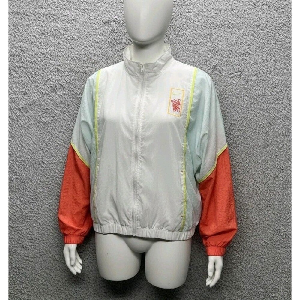 Nike Women's Woven Windbreaker Full Zip Jacket (White/Multi) CZ9115-100